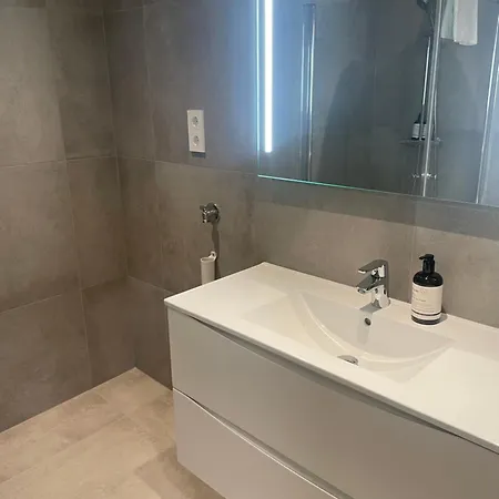 Sjyen מלון 3*
