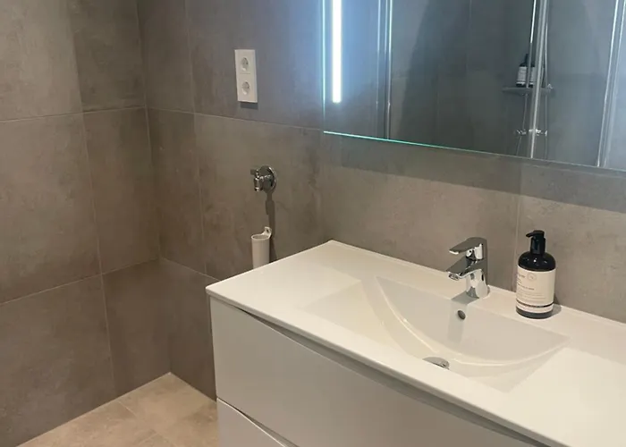Sjyen Hotell 3*